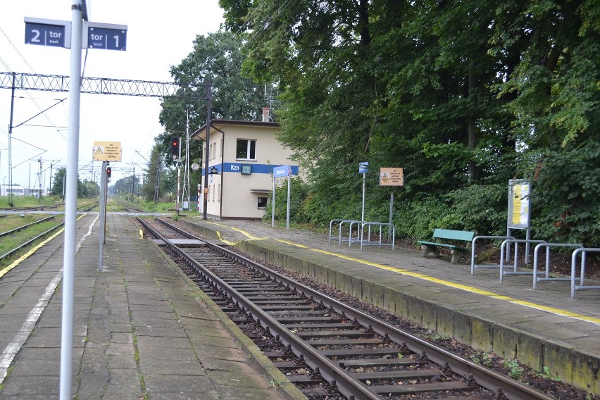 Dworzec na stacji w Krzyżanowicach jest potrzebny, bo teraz...