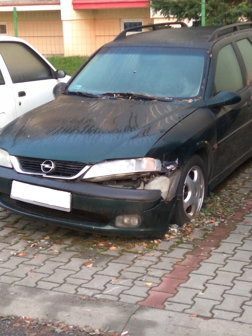 Opel Vectra na ul. Felińskiego 17A