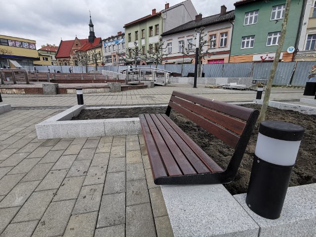 Przebudowany Rynek w Chrzanowie już prawie gotowy