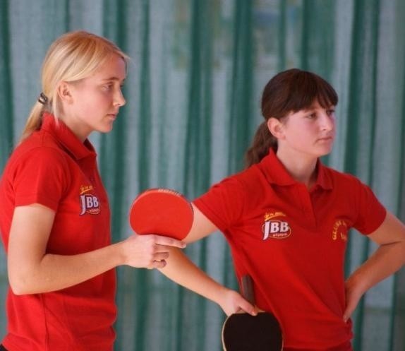 Magda Łazarczyk i Edyta Dąbkowska z meczu na mecz prezentują się coraz lepiej.