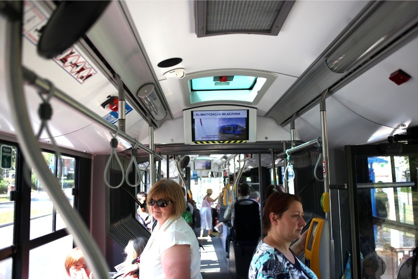 Upał w autobusie nie do zniesienia. Brak klimatyzacji