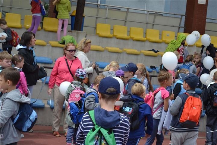 Uczniowie częstochowskich szkół podstawowych tłumnie...