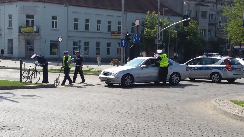 W alei NMP w Częstochowie samochód potrącił rowerzystę