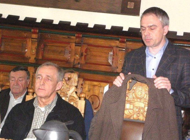 Od lewej Czesław Świątkowski i Marcin Wozikowski najgłośniej wyrażali niezadowolenie z ratuszowych koncepcji węzła integracyjnego