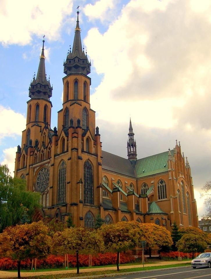 Parafia pw. Opieki Najświętszej Maryi Panny w Radomiu -...