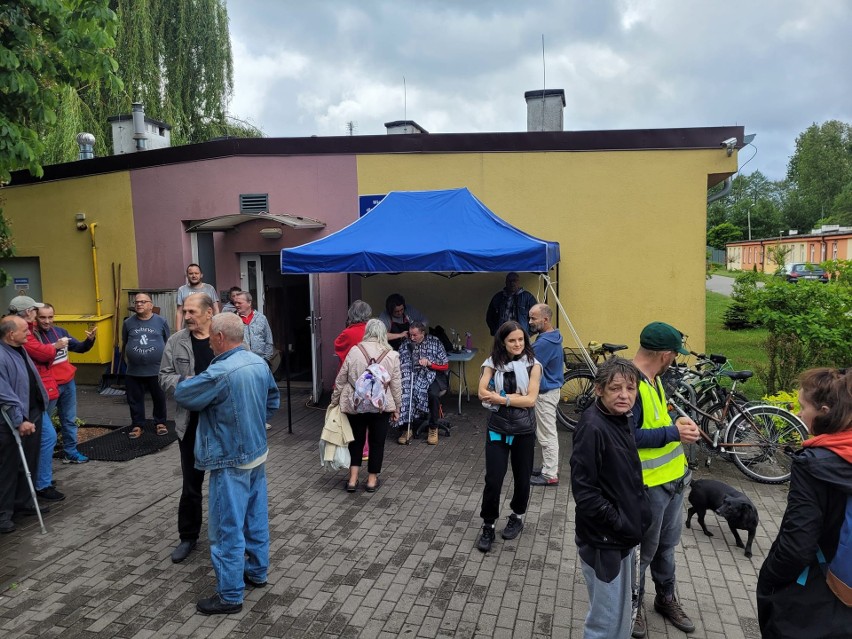 Fryzjer, jedzenie i odzież dla bezdomnych - już w sobotę od Serca Torunia! Każdy może pomóc