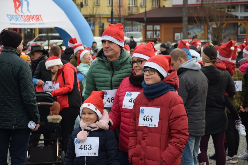 5 grudnia odbył się 4. Bieg Mikołajkowy w Dynowie