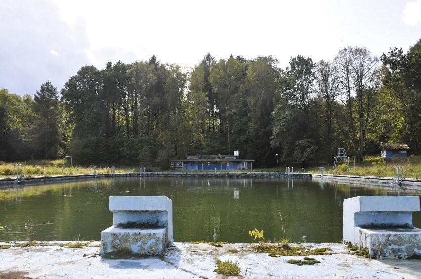 Od ponad dekady połczyński basen odkryty jest nieczynny z...