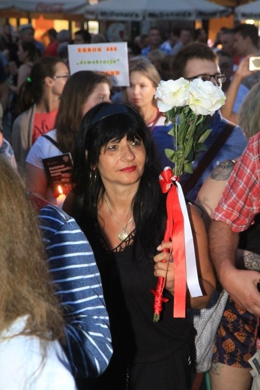 10 tysięcy osób protestowało we Wrocławiu w obronie sądów