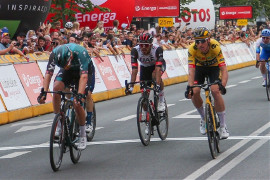 79. Tour de Pologne. Kolarze wjeżdżają w Bieszczady. We wtorek etap Lesko - Sanok