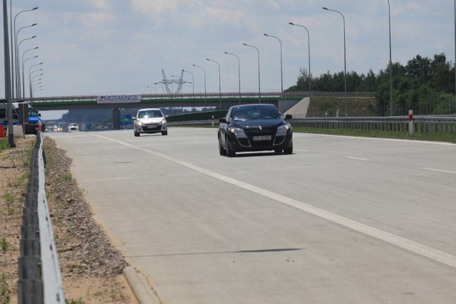 Regionalna Dyrekcja Ochrony Środowiska wnioskuje o rozwiązanie problemu hałasu przy autostradzie  A1 między Nową Wsią  a Dębicami.