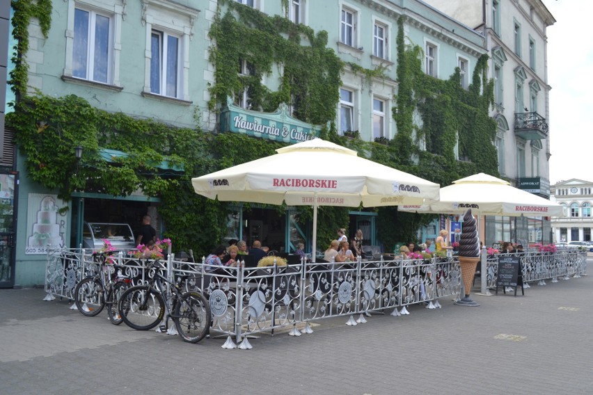 Abadaba ma zazwyczaj mnóstwo klientów. Mieszkańcy cenią...