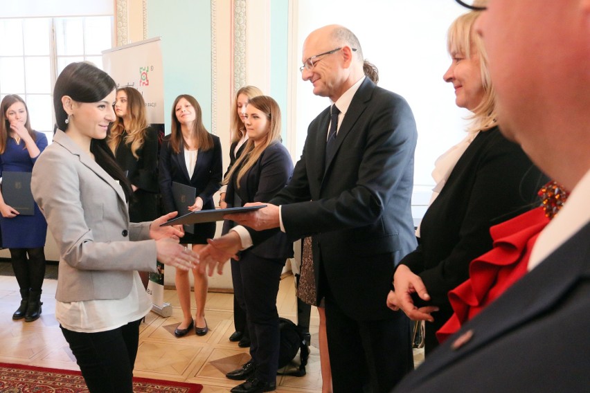 Prezydent Lublina wręczył stypendia najlepszym studentom i doktorantom (ZDJĘCIA)