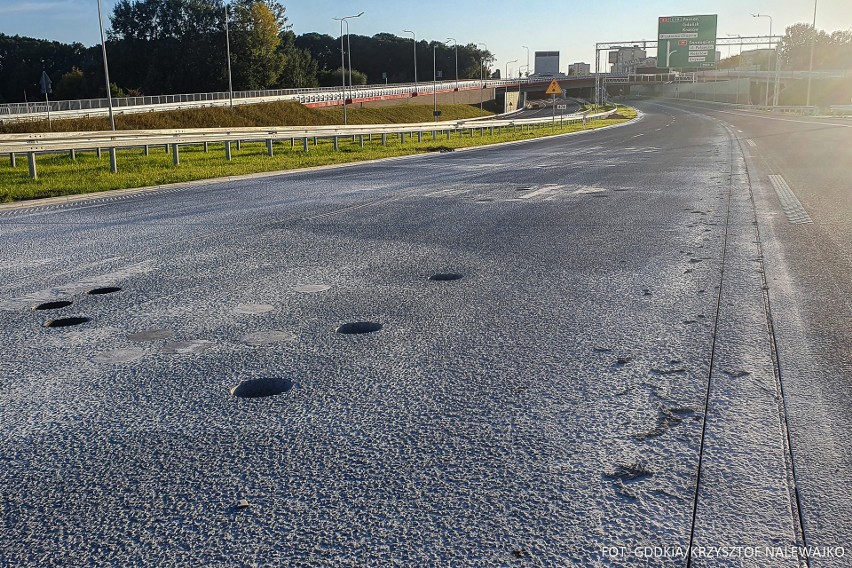 Na ursynowskim odcinku S2 Południowej Obwodnicy Warszawy...