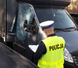 Namysłowscy policjanci zatrzymali 36-letniego kierowcę busa, podejrzanego o potrącenie rowerzysty i ucieczkę z miejsca wypadku