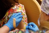 Kraków. Bezpłatne szczepienia dla dzieci przeciw grypie w szpitalu Żeromskiego
