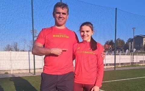 Trener Tomasz Dąbrowski i Małgorzata Karpiuk