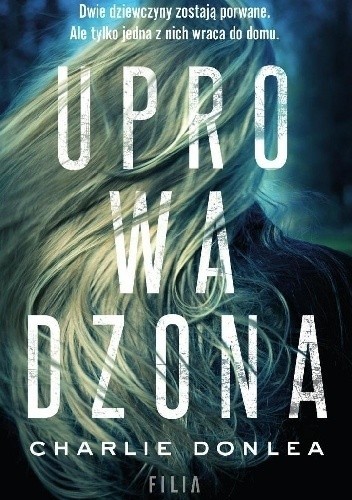 Charlie Donlea mieszka ze swoją żoną i dwójką dzieci w Chicago. Część każdego roku spędza ze swoim ojcem, łowiąc ryby na odludziu w Kanadzie, w miejscu, gdzie kończą się drogi, a do jezior można się dostać wyłącznie wodnosamolotem.