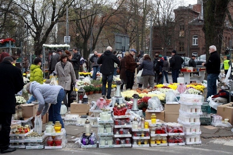 Wszystkich Świętych - Stary Cmentarz [ZDJĘCIA]