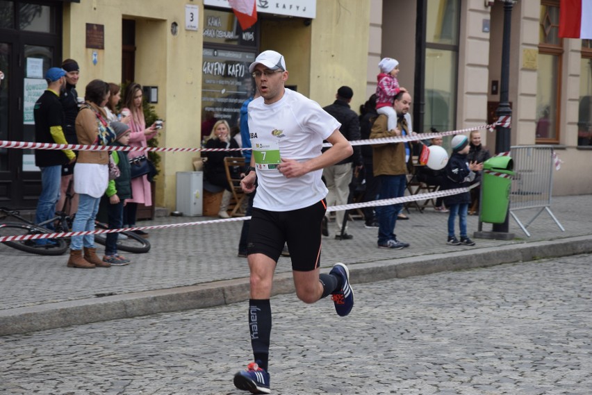 II Tarnogórski Półmaraton: Ponad 300 osób pobiegło dla Asi