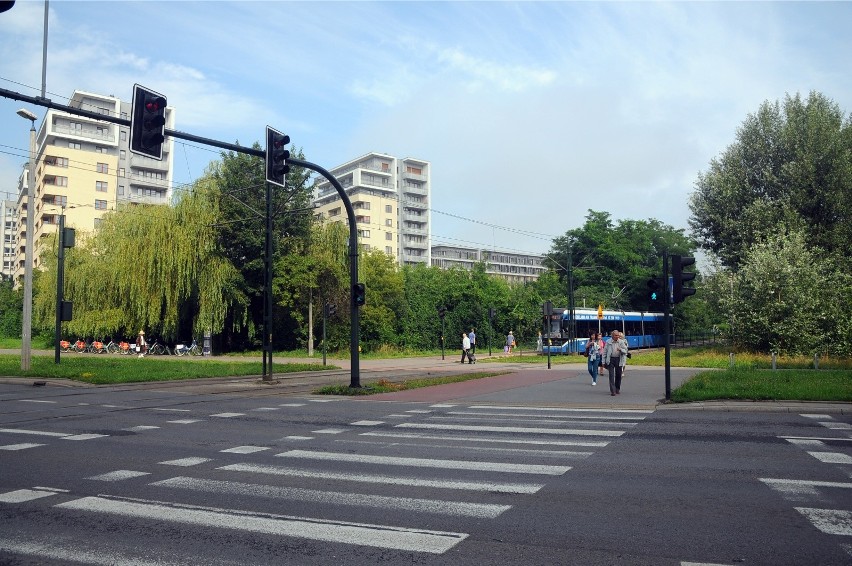 Kraków. Kolejne zmiany na skrzyżowaniu ul. Bratysławskiej i Wybickiego