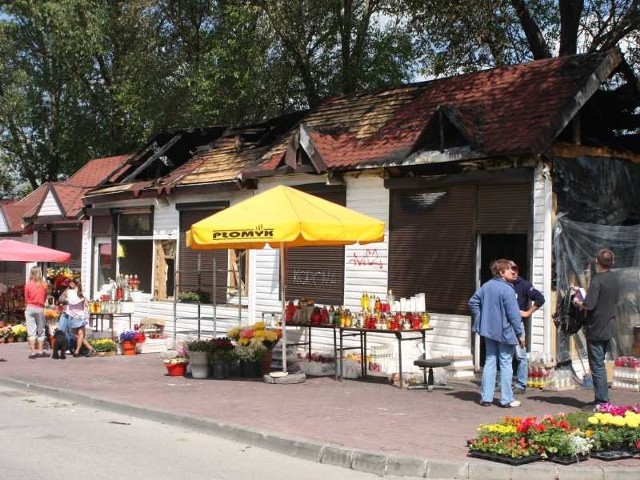 W maju 2009 roku spłonęły trzy pawilony handlowe przy ulicy Spokojnej.