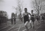 Zawody lekkoatletyczne w latach sześćdziesiątych (UNIKALNE ZDJĘCIA)