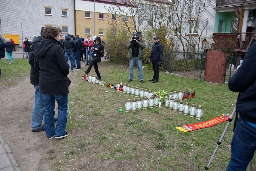 Zamieszki po śmierci Pawła Klima. Policja kontra Starosielce (zdjęcia, wideo)