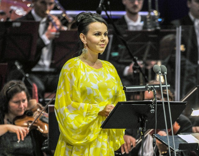 ALEKSANDRA KURZAK gwiazdą gali otwarcia 55. Bydgoskiego Festiwalu Muzycznego 15 września w Filharmonii Pomorskiej