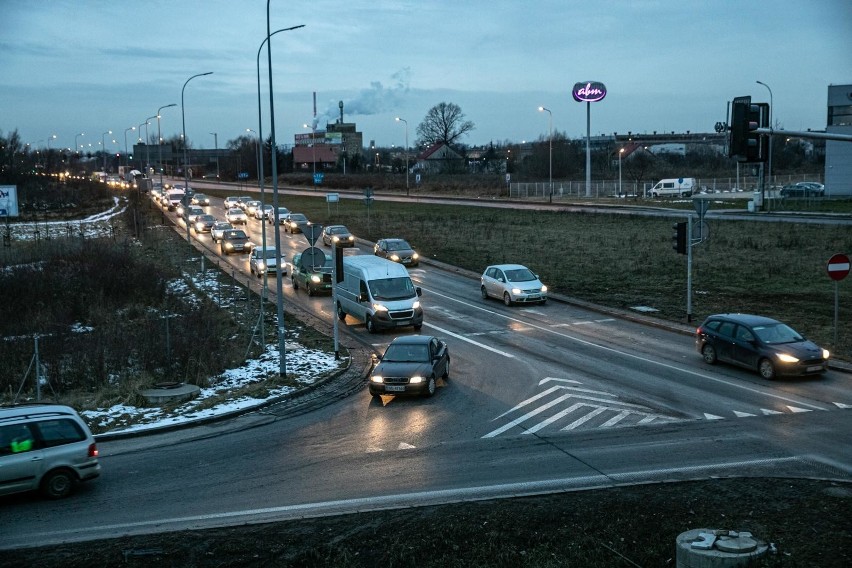 Komisja Europejska pozywa Polskę do TSUE za... hałas. "Hałas...