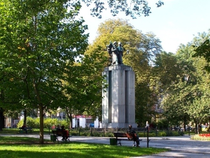 Pomnik Armii Czerwonej na placu Wolności w Katowicach
