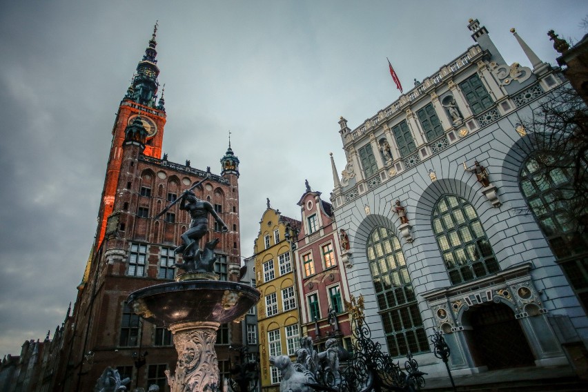 Najstarszy mieszkaniec Gdańska. Neptun kończy dziś 385 lat. Uruchomienie fontanny Neptuna nastąpiło 9 października 1633 r.