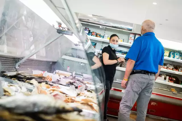 Chinkali, suszone i wędzone ryby, pielmieni z baraniną, czy arbuz marynowany w occie - te i wiele innych produktów spożywczych ze Wschodu można kupić od soboty (19 września) w nowym sklepie w samym centrum Bydgoszczy.