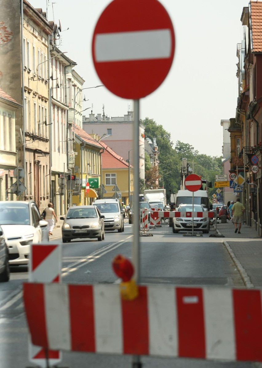 Remont ulicy Średzkiej spowodował, że nieco zmniejszyły się...