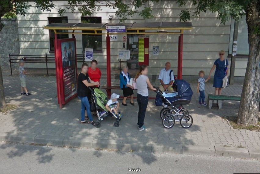 Moda w Kraśniku. Takie codzienne stylizacje uchwyciły kamery Google Street View. Czy kraśniczanie znają się na modzie? Zobacz