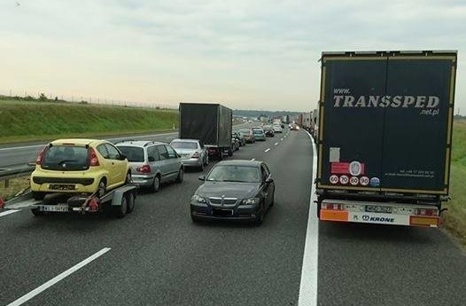 Wypadek na A4 w Gliwicach. Korytarz bezpieczeństwa