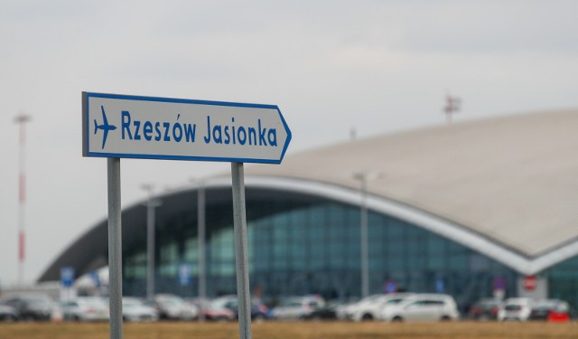 16.03.2017 jasionka lotnisko rzeszow jasionka terminal fot krzysztof kapica