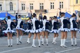 Mażoretki, koncert, musztra paradna i powstanie śląskie na Placu Wolności. Święto Niepodległości w Kielcach miało piękną oprawę [ZDJĘCIA]