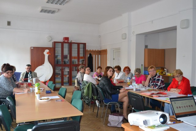 "Koalicja dla Młodych" od lat organizuje szkolenia dla przedstawicieli organizacji pozarządowych z powiatu białobrzeskiego. Teraz pomoże też w powiatach kozienickim i grójeckim.