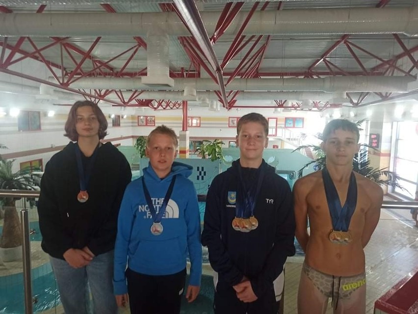 Pływacy z Tarnobrzega osiągnęli bardzo dobre wyniki