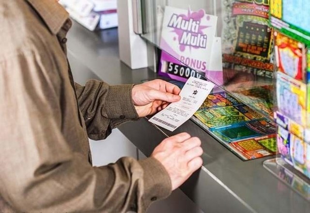 W Bytowie padła szóstka w Lotto. Szczęśliwe liczby to 18, 30, 34, 36, 37, 45.