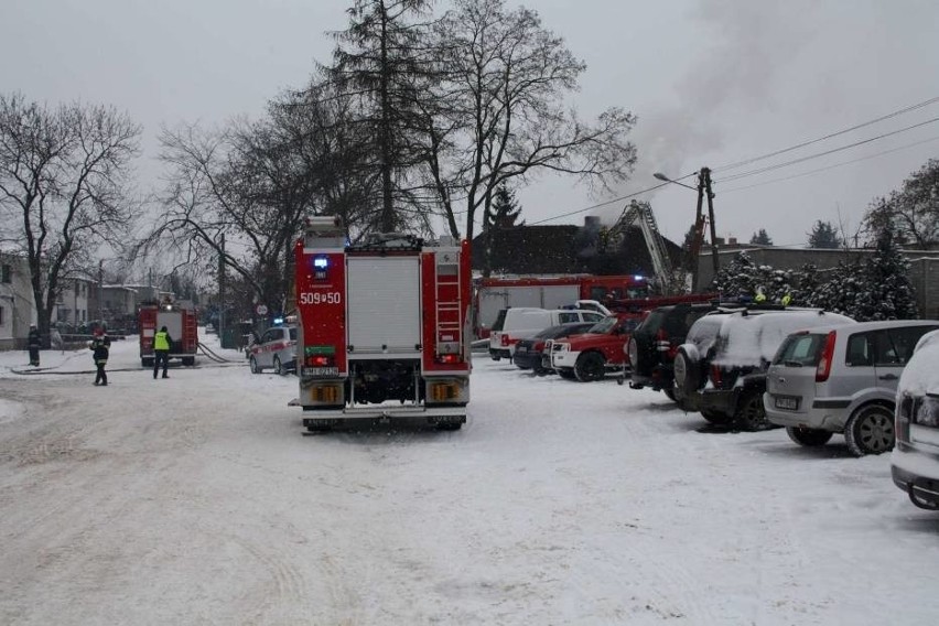 W pożarze zginęły trzy osoby, pozostali stracili dorobek...