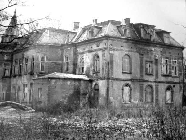 Tak w 1975 wyglądał Pałac Hasbacha. Niezniszczony w czasie...