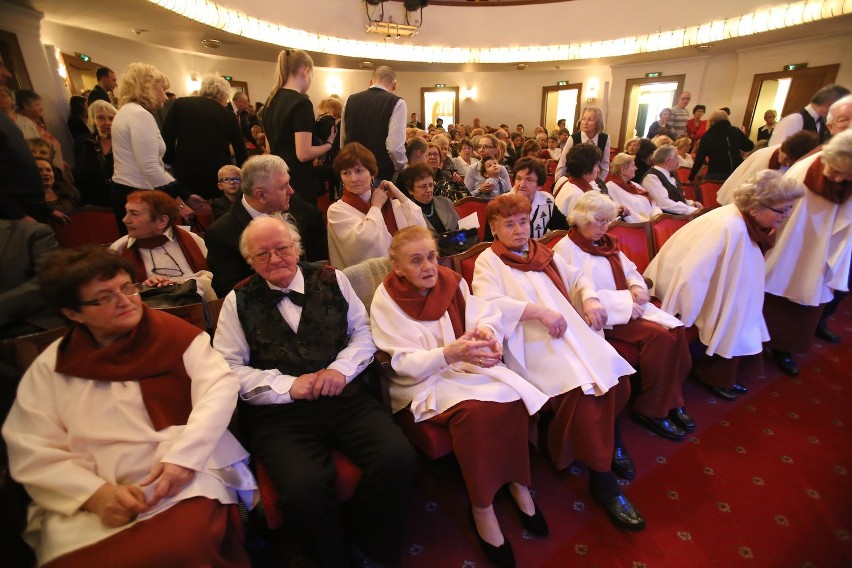 Świateczne kolędowanie z Teatrem Śląskim