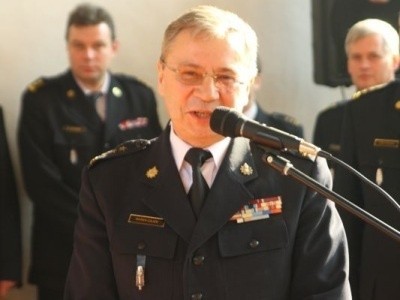 zastępca komendanta wojewódzkiego PSP w Opolu, przeszedł na emeryturę.