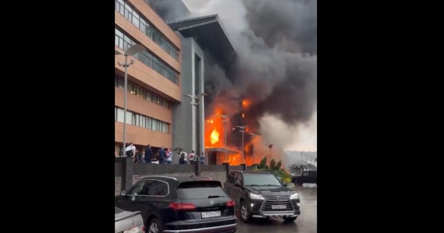 Płonie centrum biznesowe Grand Setun Plaza w Moskwie