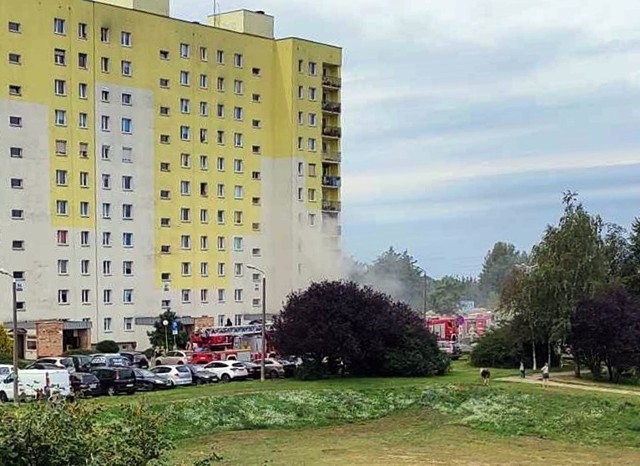 Do pożaru doszło w wieżowcu przy ul. Kazimierza Wielkiego.