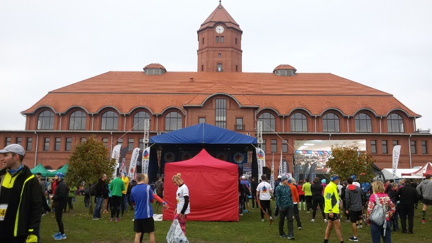 Półmaraton Gliwicki 2015: Znajdź się na zdjęciach z rozgrzewki