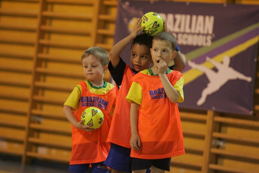 Futebol de salao, czyli brazylijska gra w piłkę nożną na...