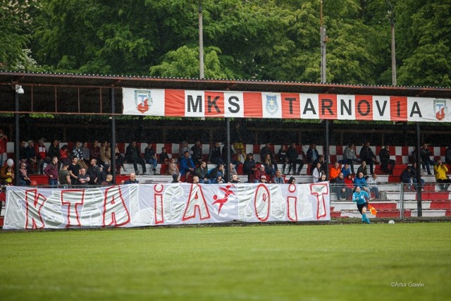 Piłkarska drużyna kobiet Tarnovii wywalczyła awans do ekstraligi w 2021 roku. To był początek końca sekcji w klubie...
